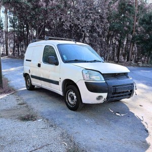 Peugeot Partner (2006) - Salvada 